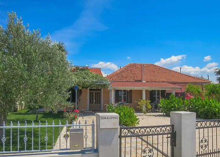 Semesterbostad Lidija By Interhome